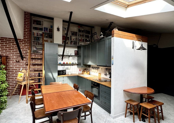 Prenájom jedinečný 3 izbový byt - loft v centre Nitry, 96m2