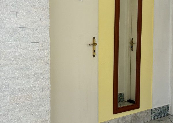 Prenájom unikátna hradná pivnica + nádvorie