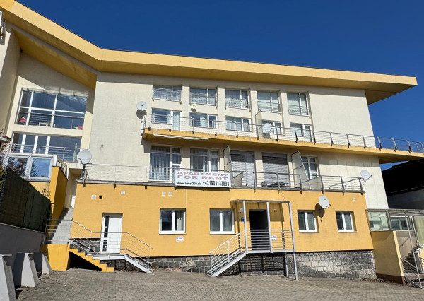 Predaj veľký 2izb.apartmán Donovaly, 89m2 + 2 parkov.miesta