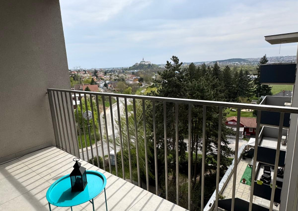 Prenájom 2izbový byt s 1 parkovacím miestom, novostavba