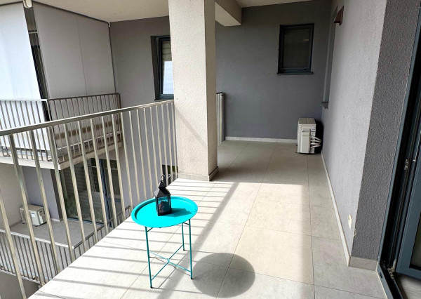 Prenájom 2izbový byt s 1 parkovacím miestom, novostavba