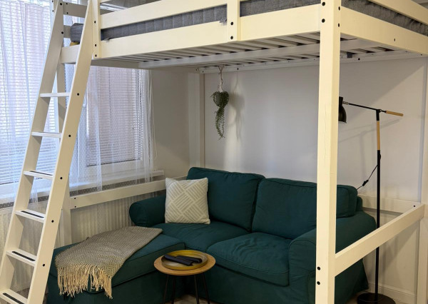 Predaj garsónka, loggia, Staré mesto, kompletná rekonštrukcia