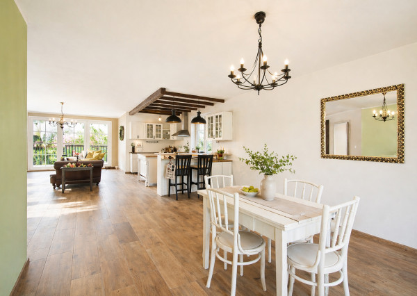 Predaj 5 izbový rodinný dom v americkom štýle, pozemok 19á, Beladice