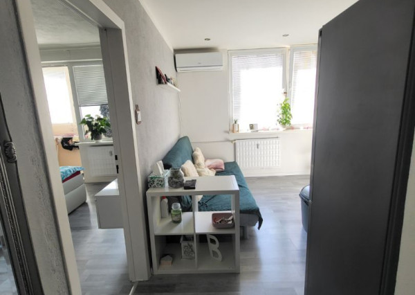 Prenájom 1 izbový byt, loggia, zariadený, Čermáň