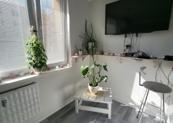 Prenájom 1 izbový byt, loggia, zariadený, Čermáň