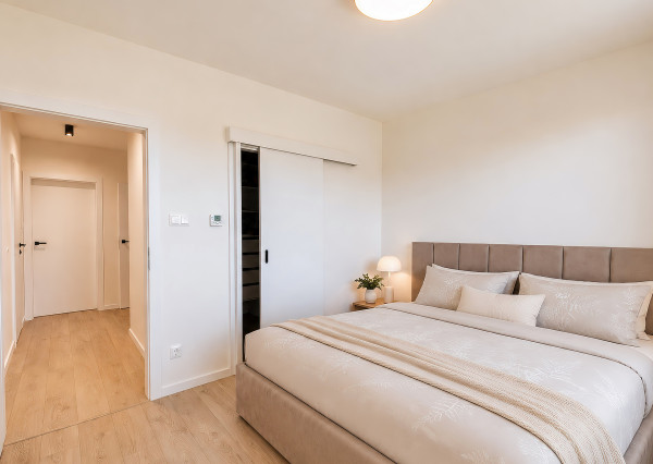 Predaj 5 izbový rodinný dom, garáž, 7á pozemok, Red Oak