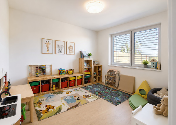 Predaj 5 izbový rodinný dom, garáž, 7á pozemok, Red Oak
