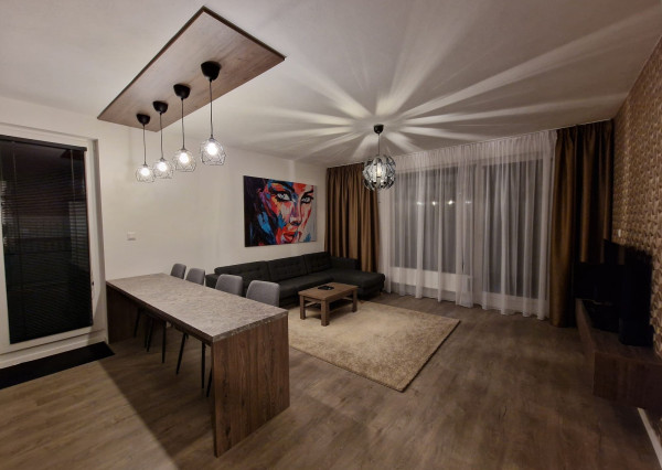 Prenájom 2 izbový byt, novostavba, 40m2 terasa, 2x garážové státie