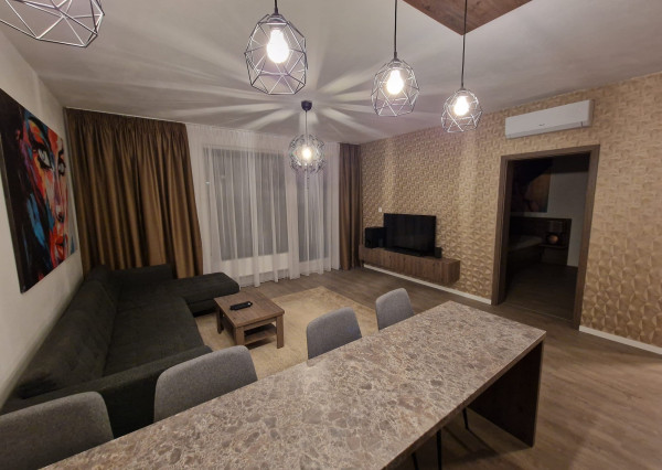 Prenájom 2 izbový byt, novostavba, 40m2 terasa, 2x garážové státie