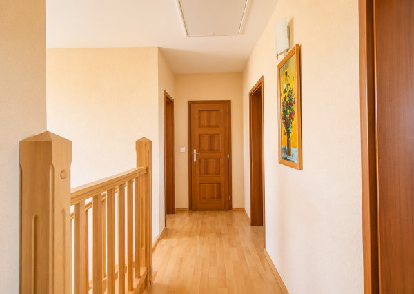 Predaj 5 izbový rodinný dom, Cabaj, krásny 14 á pozemok