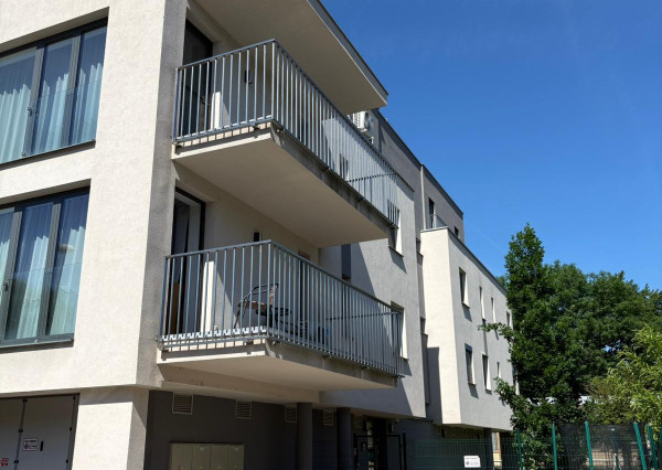 Prenájom krásny 2 izbový byt, novostavba, garážové státie