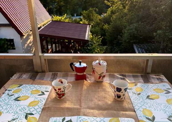 Predaj záhradná chatka murovaná, 376m2 pozemok, krásne západy slnka, Kynek