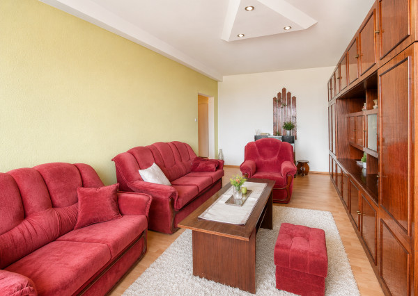 Predaj 3 izbový byt, balkón, 68m2, Klokočina