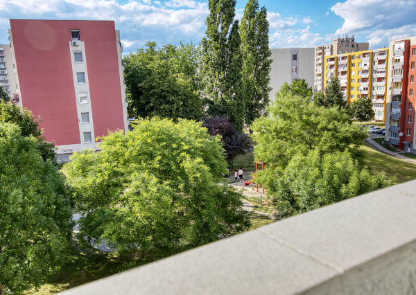 Predaj 3 izbový byt, balkón, 68m2, Klokočina