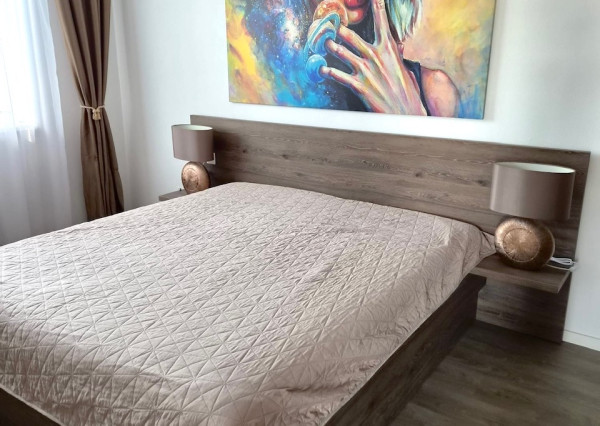 Prenájom 2 izbový byt, novostavba, 40m2 terasa, garážové státie