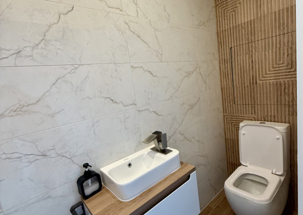 Prenájom krásny 2 izbový byt, 2x balkón, Párovce