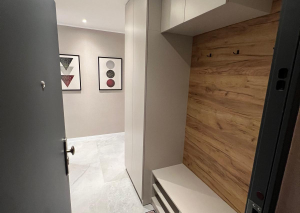 Prenájom krásny 2 izbový byt, balkón, 2x klimatizácia, Chrenová