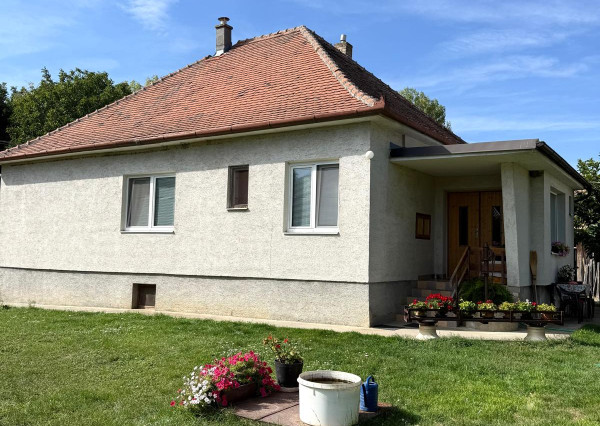 Predaj 4izbový RD Nové Sady, nádherný veľký 30á pozemok, EXKLUZÍVNE!