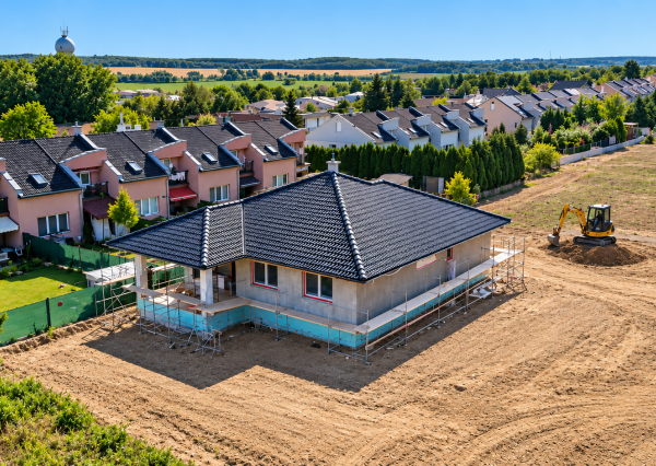 Predaj 4 izbová novostavba RD, 680m2 pozemok, Veľké Zálužie