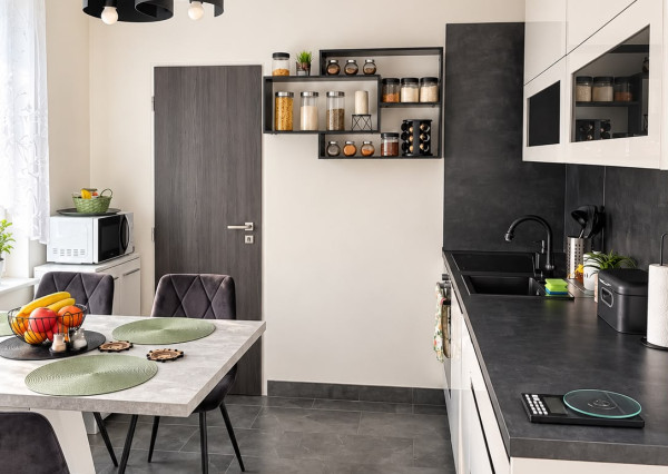 Predaj 4izbový byt, Chrenová, balkón, 87m2