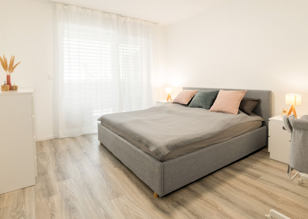 Predaj 2 izbový byt, 2x terasa, novostavba, zariadený