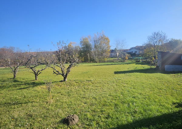 Predaj 2 podlažný RD Rumanová, 30 á krásny pozemok