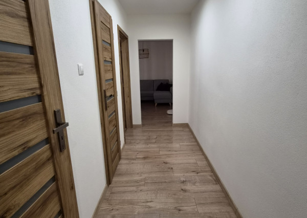 Prenájom krásny 1 izbový byt, balkón, úplne centrum mesta