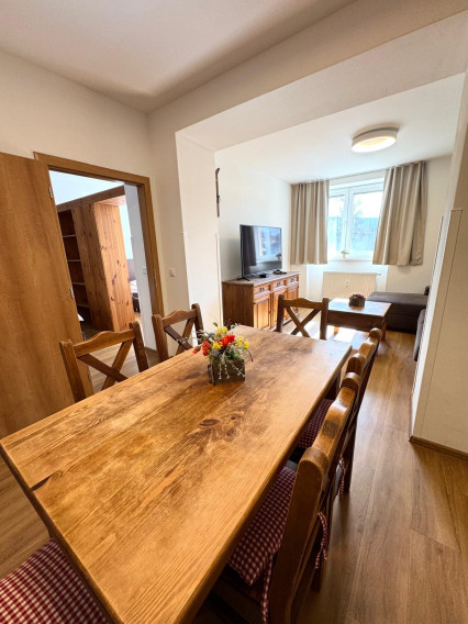 Predaj veľký 2izb.apartmán Donovaly, 89m2 + 2 parkov.miesta