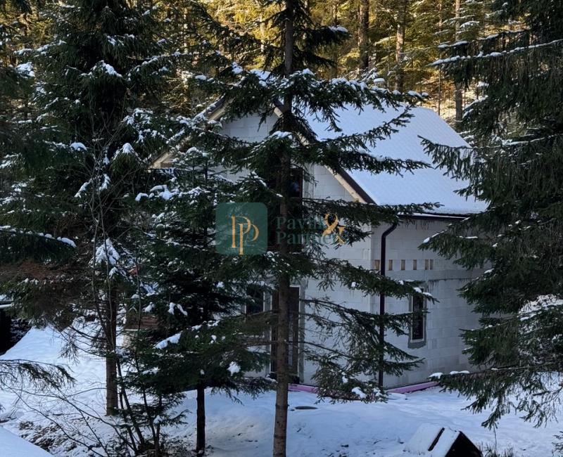 Predaj 3 izbová rekreačná chata, novostavba, štandard, Nízke Tatry