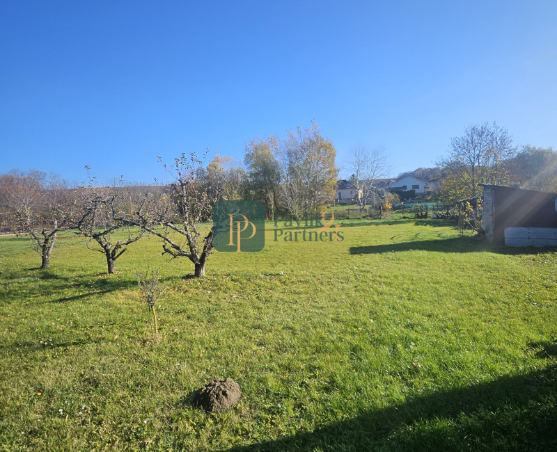 Predaj 2 podlažný RD Rumanová, 30 á krásny pozemok