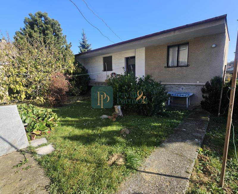 Predaj 2 podlažný RD Rumanová, 30 á krásny pozemok