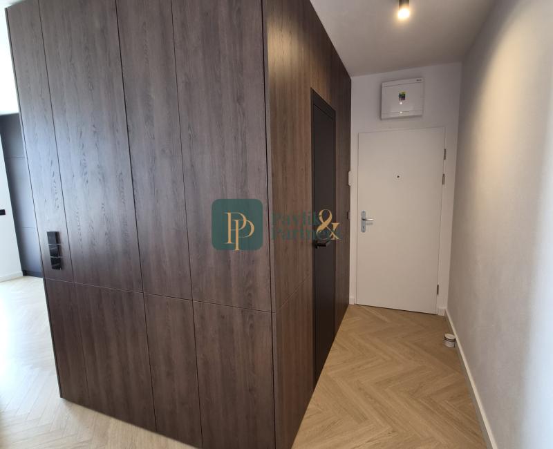 Prenájom krásny 2 izbový byt, novostavba, terasa, park.miesto
