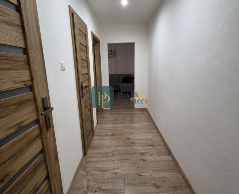Prenájom krásny 1 izbový byt, balkón, úplne centrum mesta