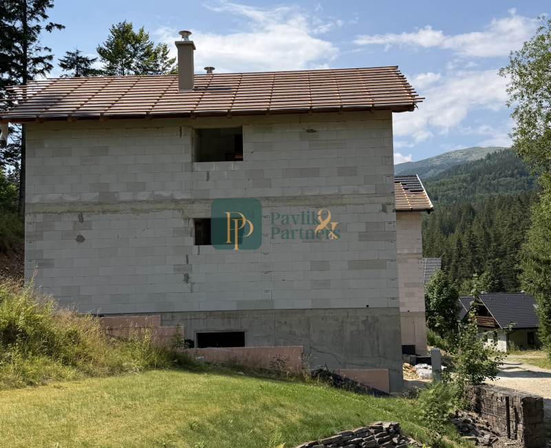 Predaj nadštandardná 4 izbová rekreačná chata, novostavba, garáž, Nízke Tatry