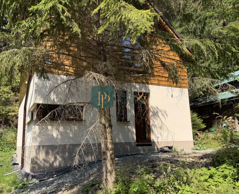 Predaj 3 izbová rekreačná chata, novostavba, štandard, Nízke Tatry