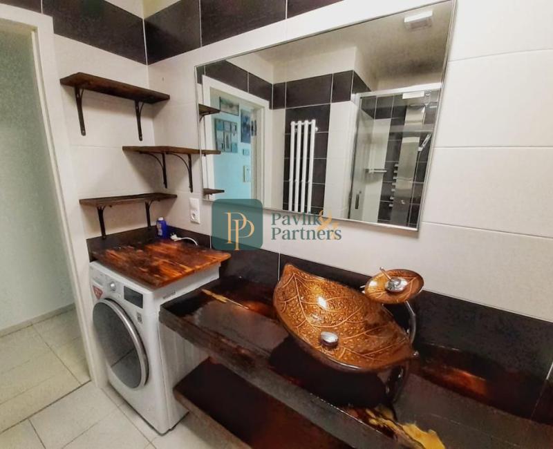 Prenájom 3 izb.byt Chrenová, balkón, zariadený