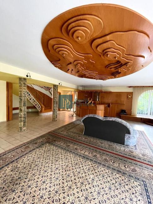 Predaj nadštandardný 9 izbový RD Čermáň, pozemok 17á. NOVÁ CENA!