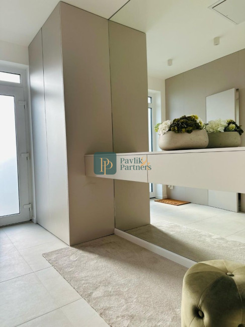 Predaj 4izb.RD novostavba,ešte neobývaný, zariadený, Nitra - RED OAK EXKLUZÍVNE!