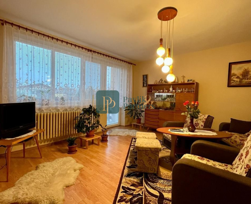 Predaj 6 izbový RD, Chrenová, 750m2 pozemok,všetky IS