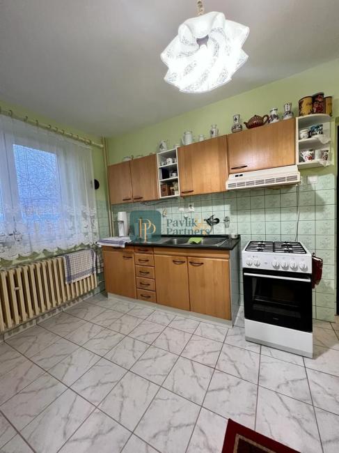 Predaj 6 izbový RD, Chrenová, 750m2 pozemok,všetky IS