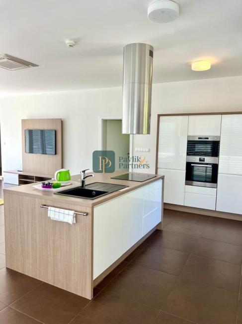 Predaj penzión s 9 apartmánmi, Trenčianske Teplice EXKLUZÍVNE!