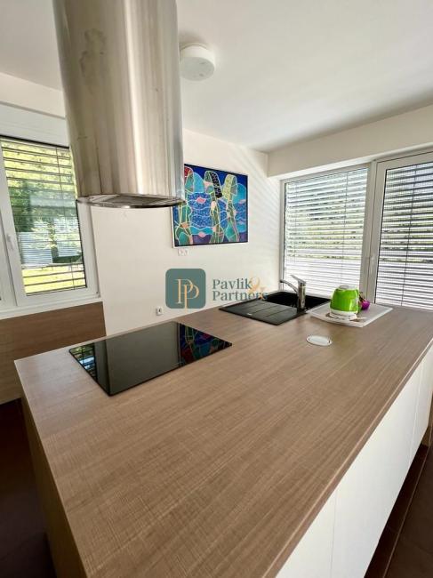 Predaj penzión s 9 apartmánmi, Trenčianske Teplice EXKLUZÍVNE!