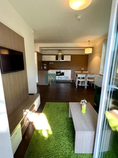 Predaj penzión s 9 apartmánmi, Trenčianske Teplice EXKLUZÍVNE!