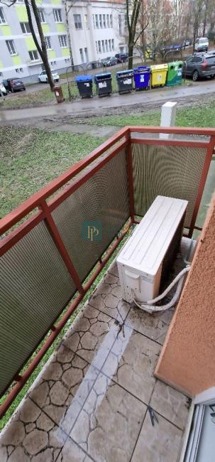 Prenájom 3 izbový byt, centrum - Párovce, balkón