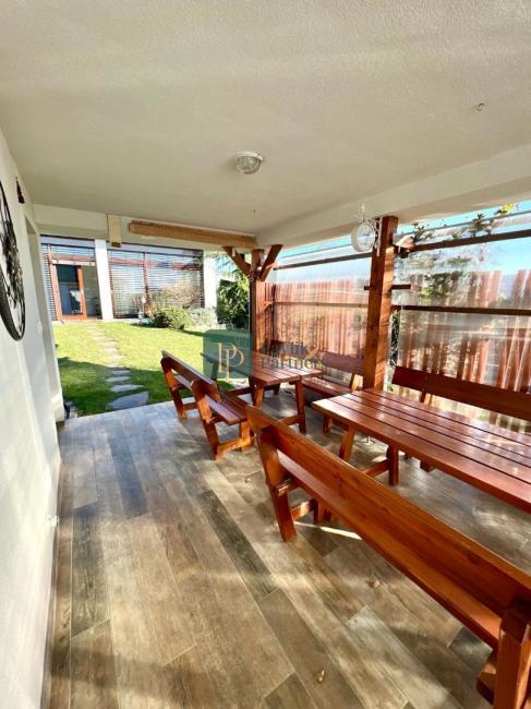 Predaj 4izb.rodinný dom Nitra, pozemok 9á, domček 50m2 na záhrade