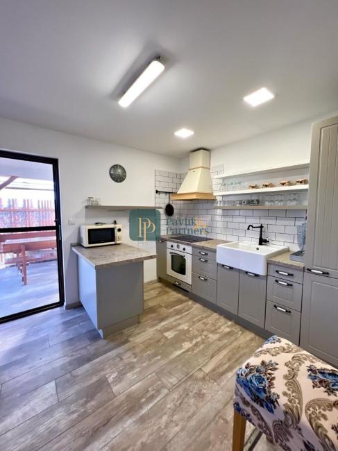 Predaj 4izb.rodinný dom Nitra, pozemok 9á, domček 50m2 na záhrade