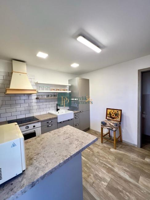 Predaj 4izb.rodinný dom Nitra, pozemok 9á, domček 50m2 na záhrade