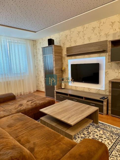 Predaj veľký 2 izbový byt, balkón, zariadený, Klokočina