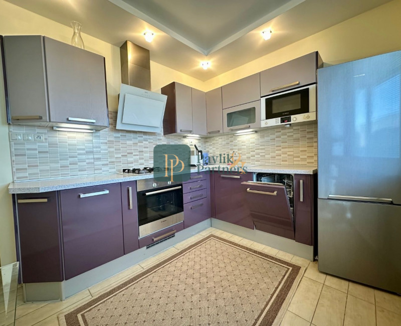 Predaj veľký 2 izbový byt, balkón, zariadený, Klokočina