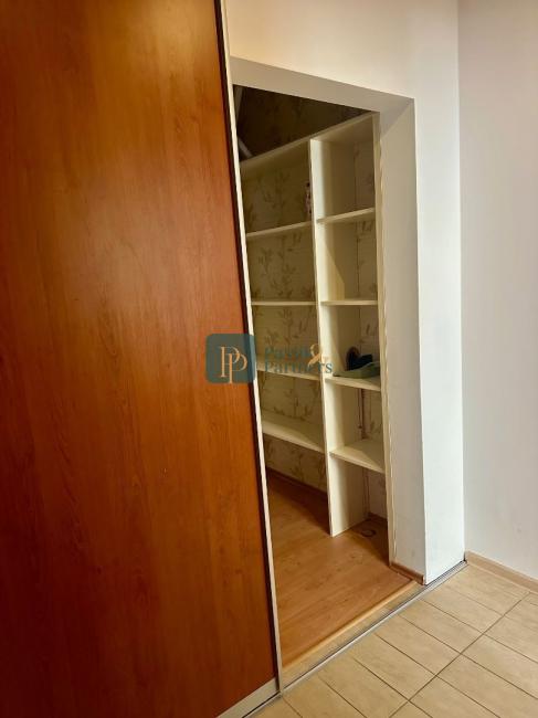 Predaj veľký 2 izbový byt, balkón, zariadený, Klokočina